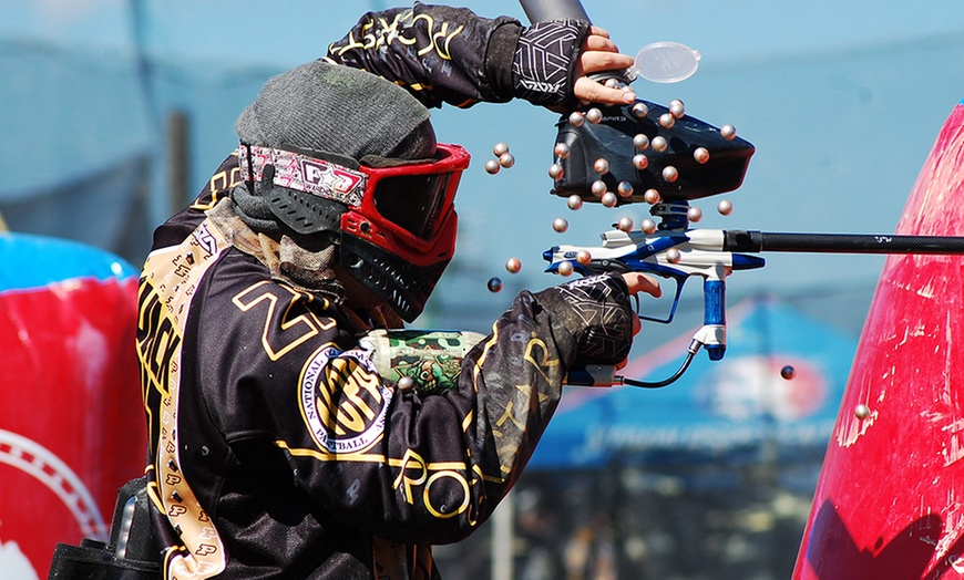 Image 4: Paintball Pass With Equipment