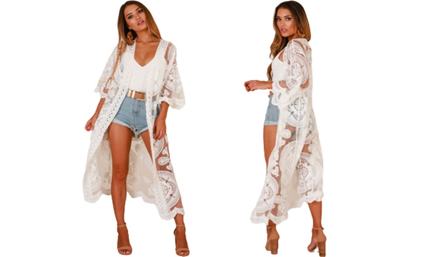 Image 4: Women‘s Floral Lace Long Beach Cover Up