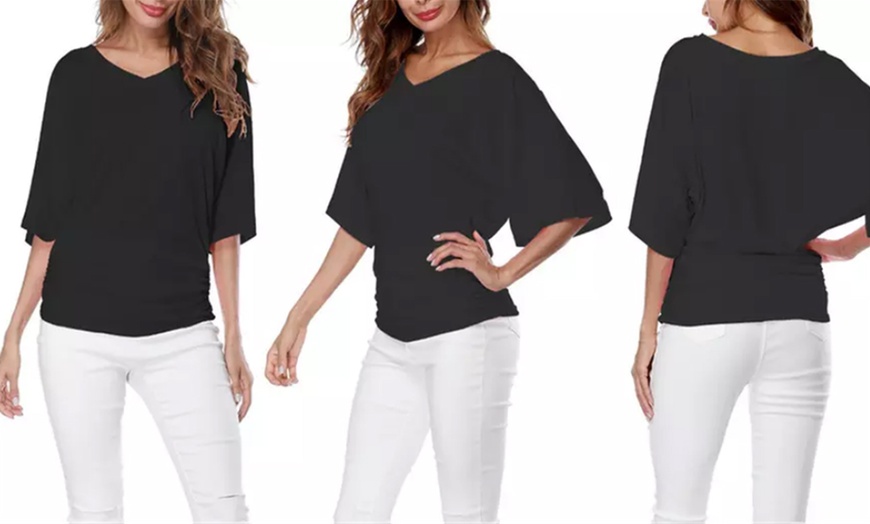 Image 4: Women‘s V-Neck Batwing Top