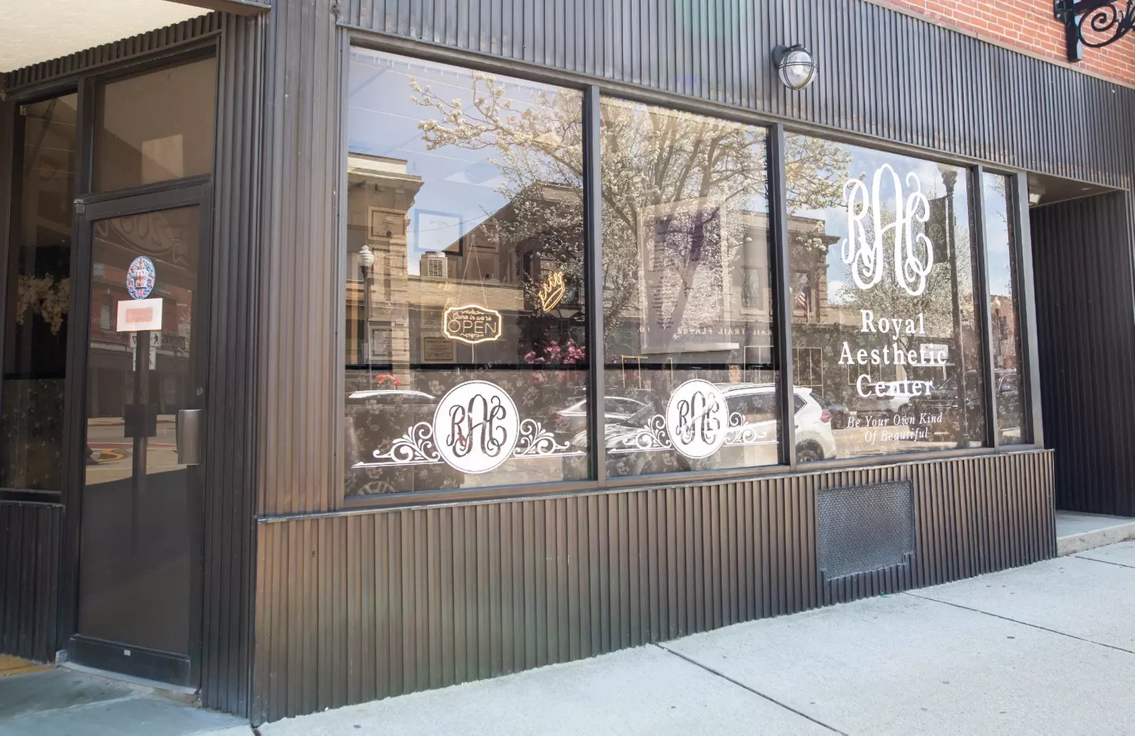 Sculpt and Detox: Cryo Fat Freeze & Lymphatic Drainage Massage!