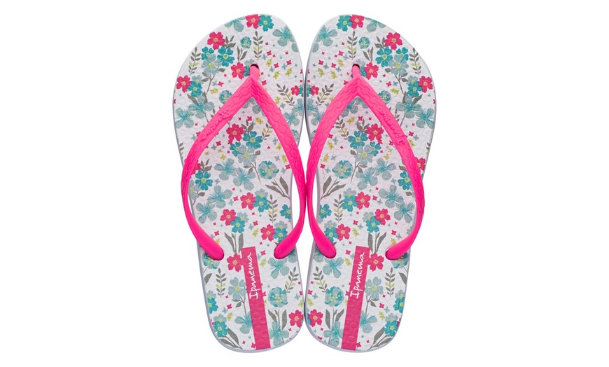 Image 8: Ipanema Flip Flops