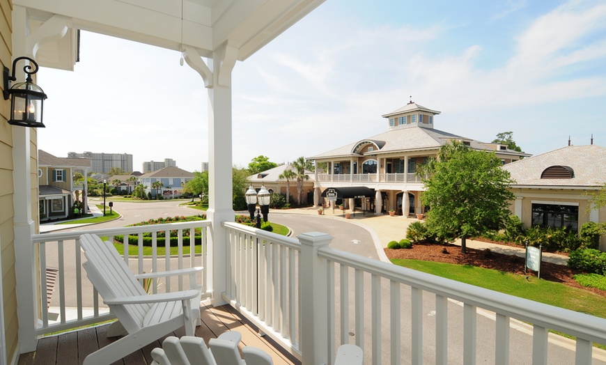 Image 7: Luxury Oceanfront Resort – Private Pools, Lazy River & Swim-Up Bar