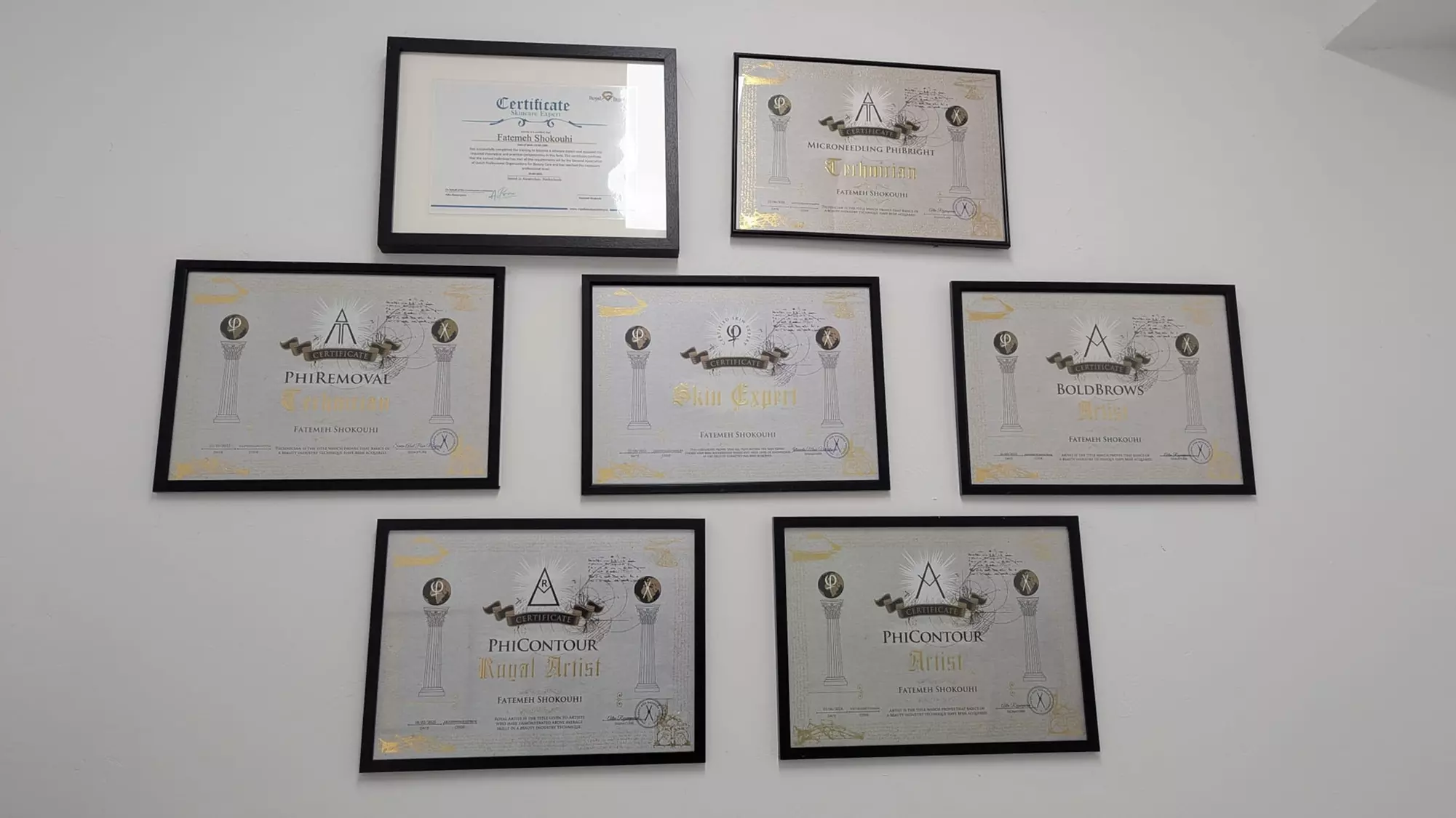 Strahlende Haut & Verwöhnmomente:  Luxuriöse Beauty-Pakete nach Wahl