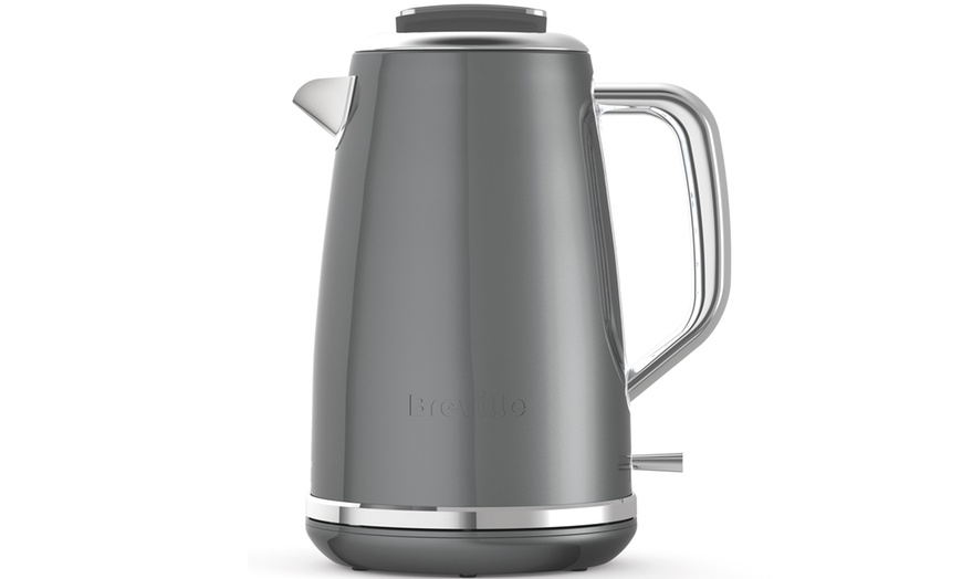 Image 17: Breville Kettle and Toaster Set