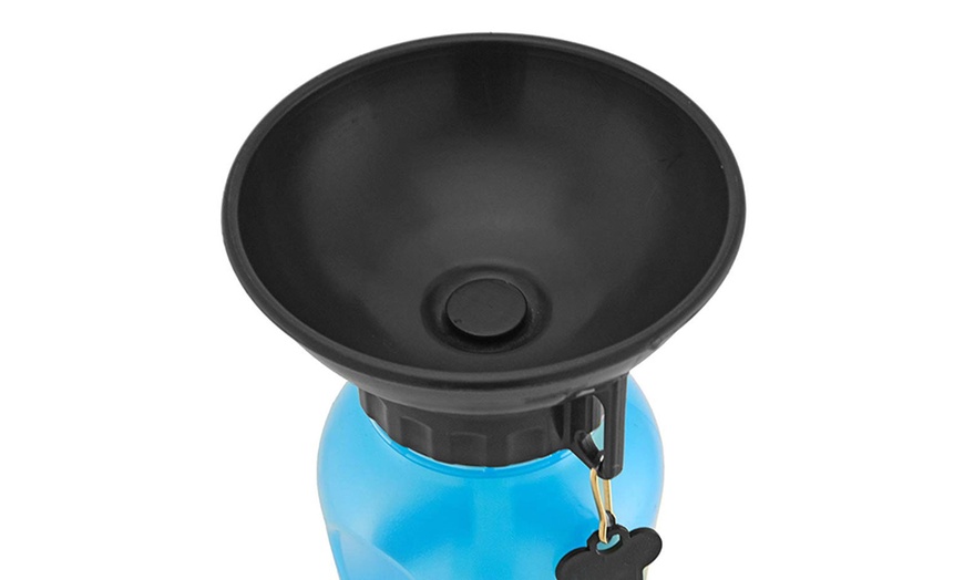 Image 5: 2-in-1 Pet Water Bottle and Bowl