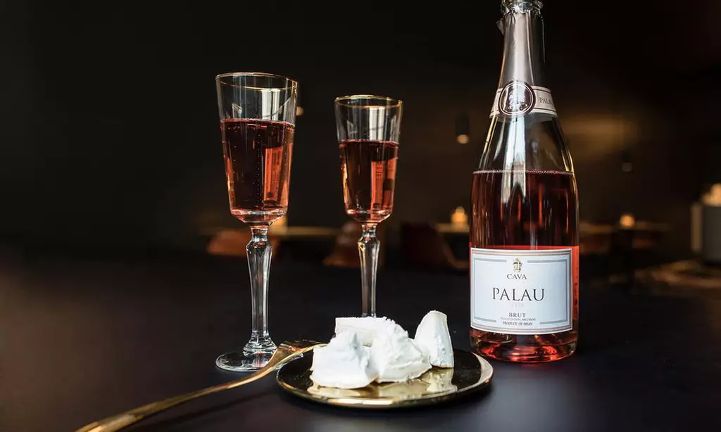 Maastricht: Standard- oder Superior-Doppelzimmer mit Frühstück