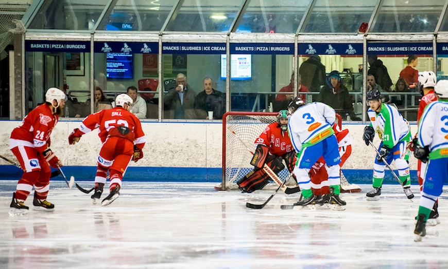 Image 3: Ice Hockey in London! Lee Valley Lions