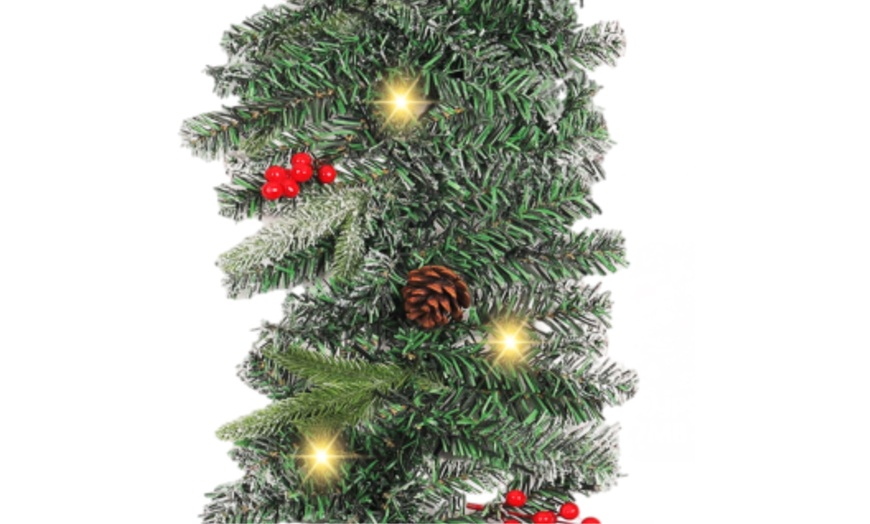 Image 3: Lit or Unlit 2.7m Festive Christmas Garland