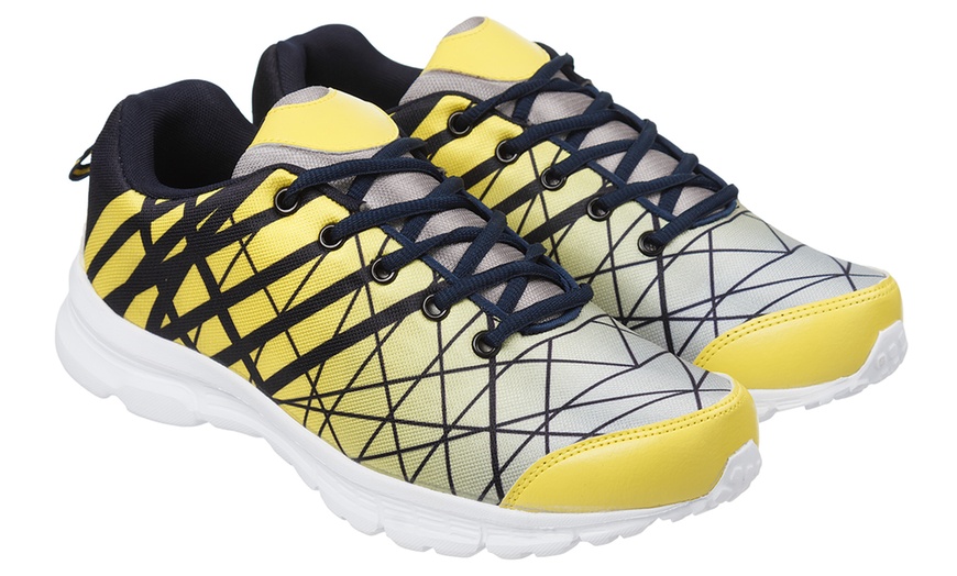 Image 4: Men's Running Trainers