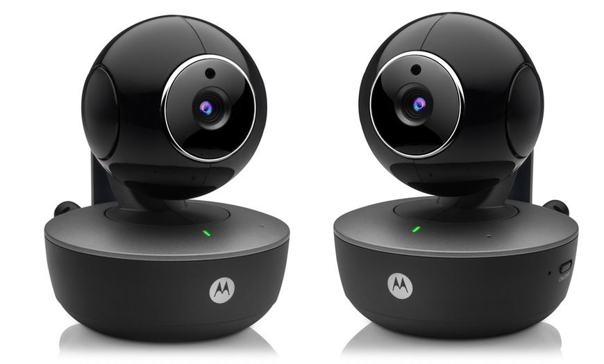 Image 2: Motorola Indoor Wi-Fi Camera