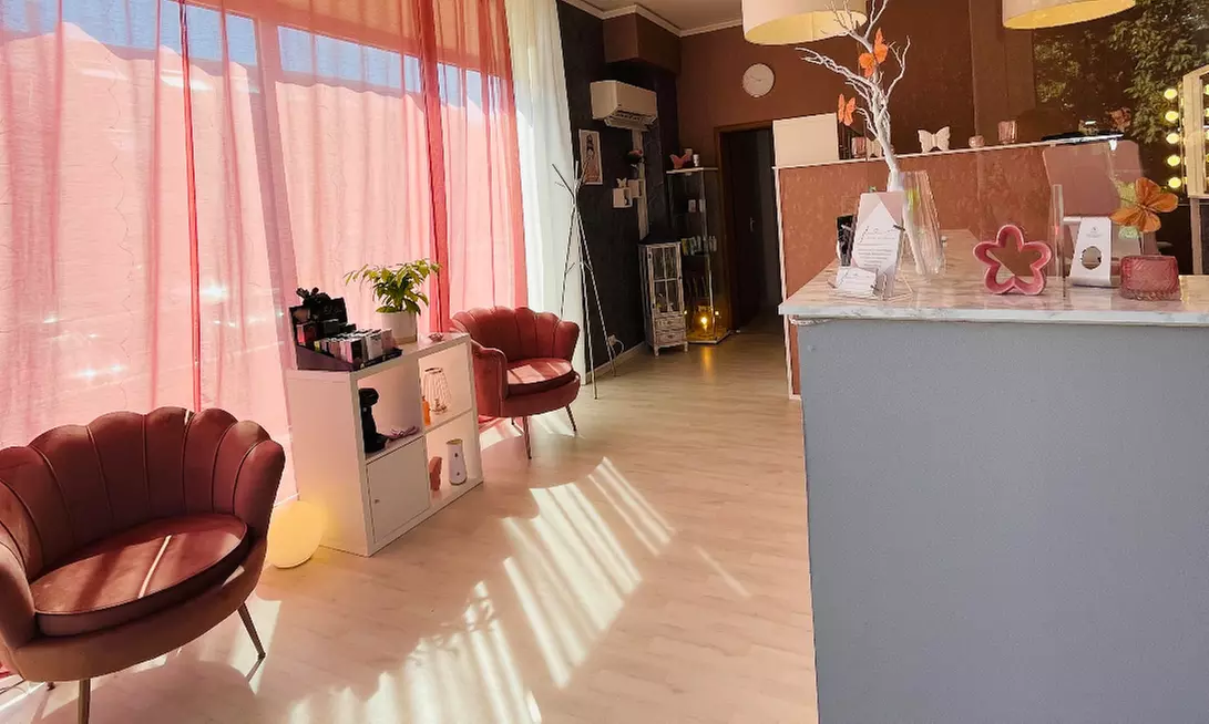 Wimpernverlängerung mit 2D- oder 5D-Technik opt. inkl. Refill