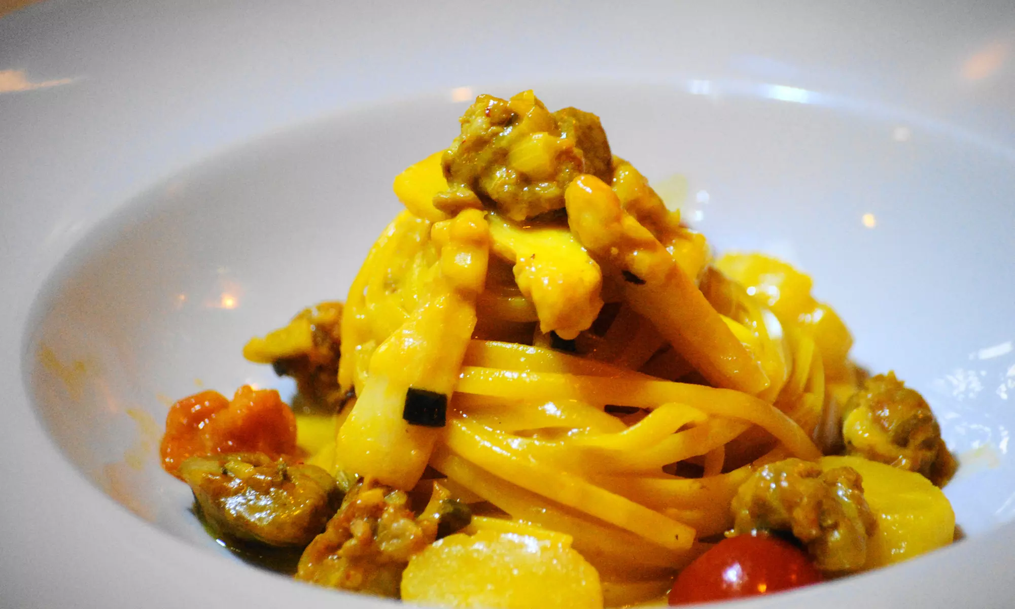 Sardisches Fine-Dining-Überraschungsmenü – 3 Gänge für 2 Personen