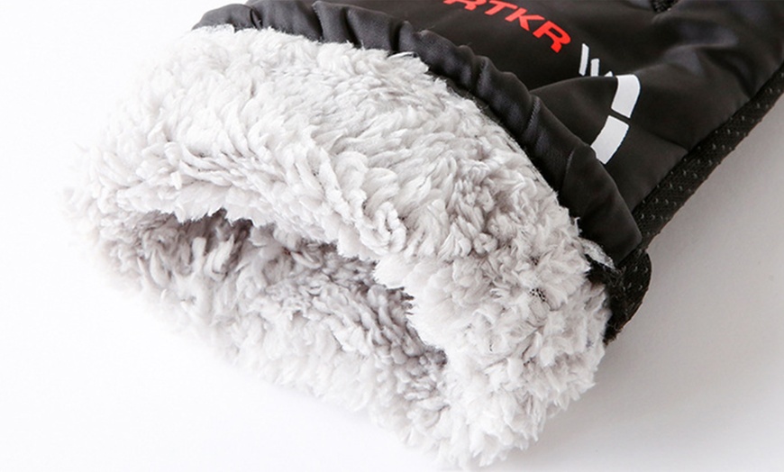 Image 3: Winter Warm Windproof Gloves