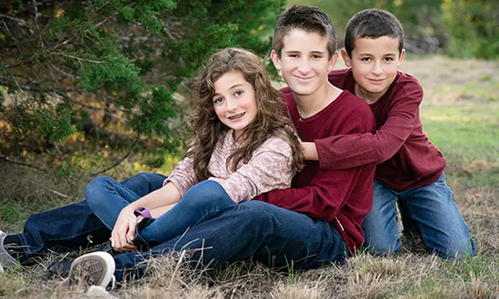 30- or 60-Minute On-Location Photo-Shoot Package for Up to Six People from Moments Enshrined (Up to 79% Off) - Primary Image