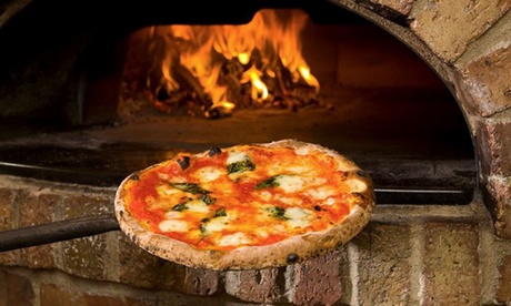 ⏰ Menu pizza con antipasto e birra alla Taverna Villa De Riseis (sconto fino a 56%)Prenota&Vai!