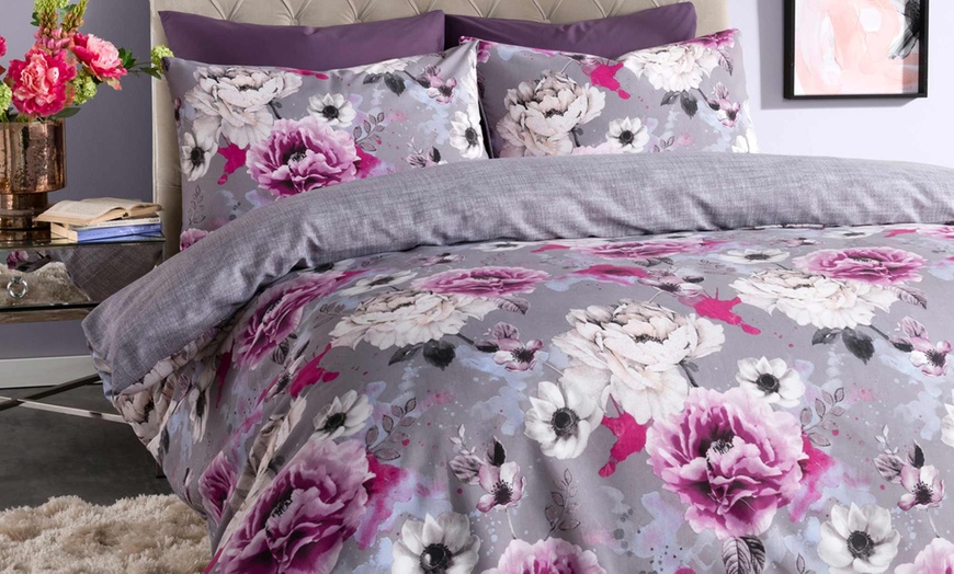 Image 1: Floral Duvet Sets