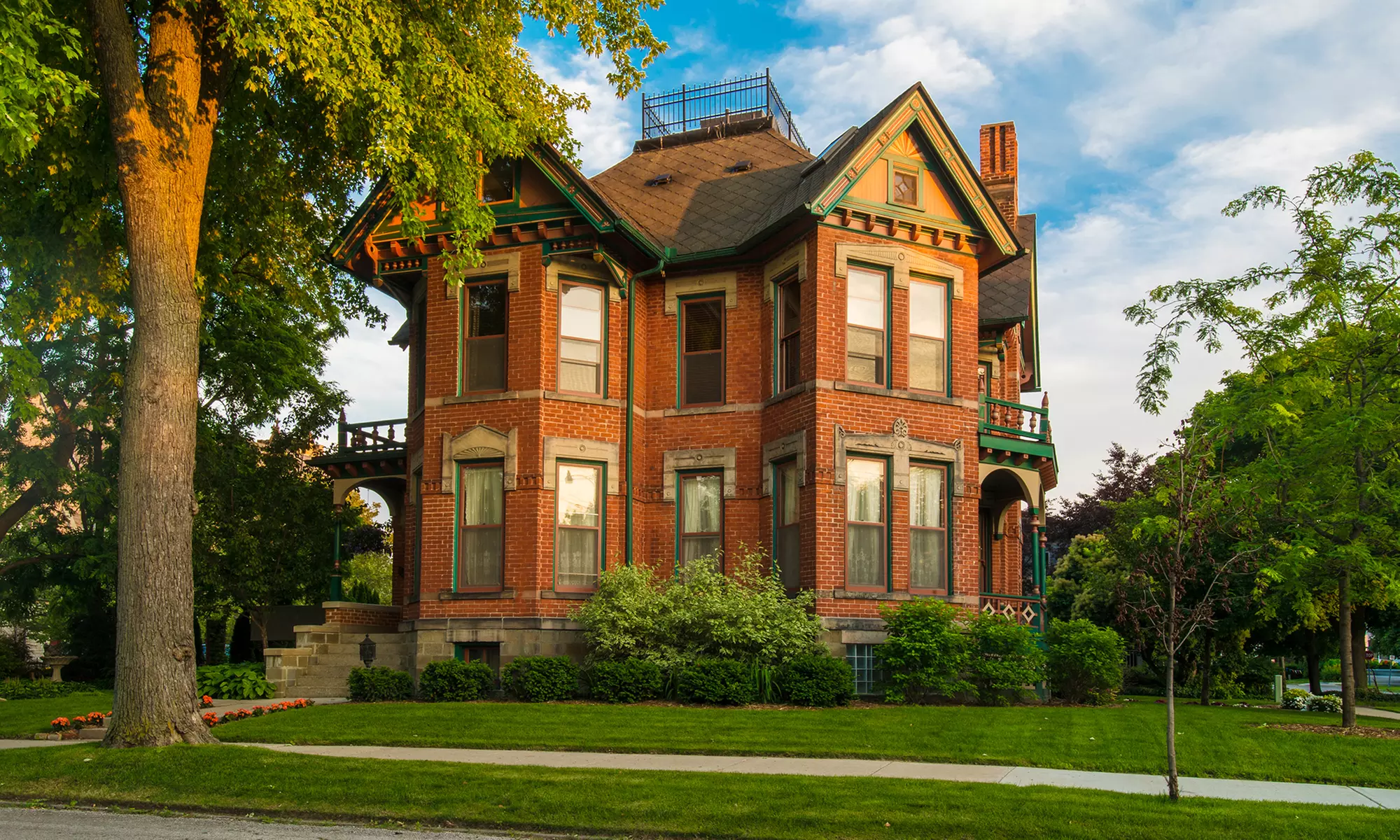 Hotel Stay at The Historic Webster House in Bay City, MI - Primary Image