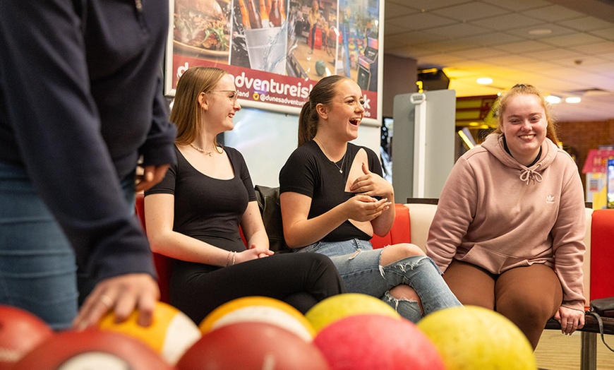 Image 4: Get Ball Rolling: One or Two Games of Bowling for Up to 4 or 6 People