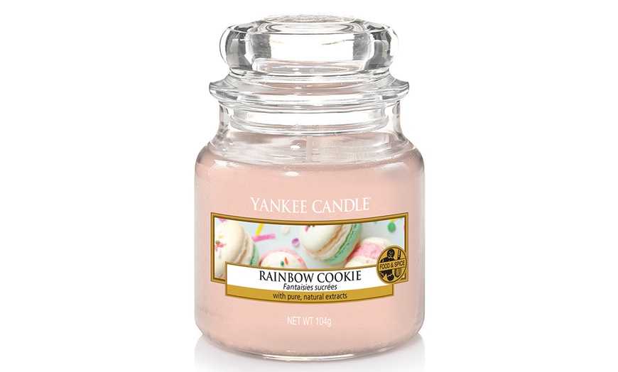 Image 10: 10 Yankee Candle Small Jars