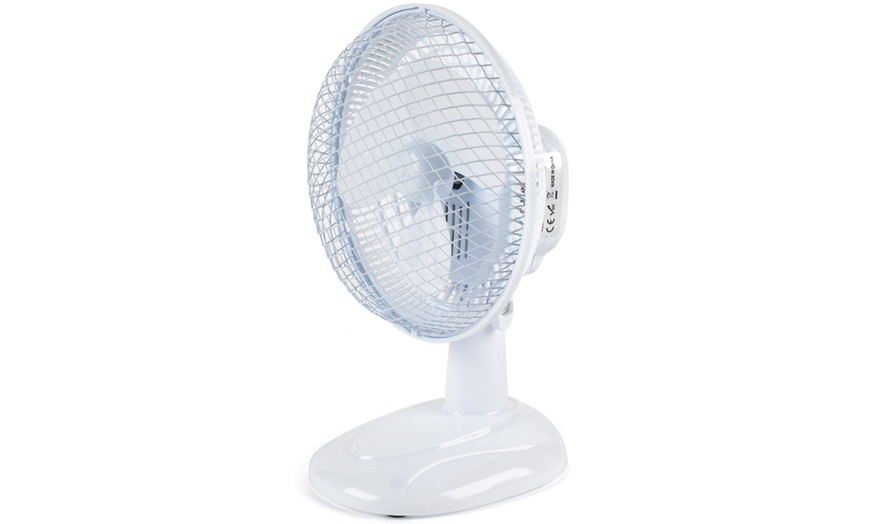 Image 3: Beldray Oscillating Desktop Fan