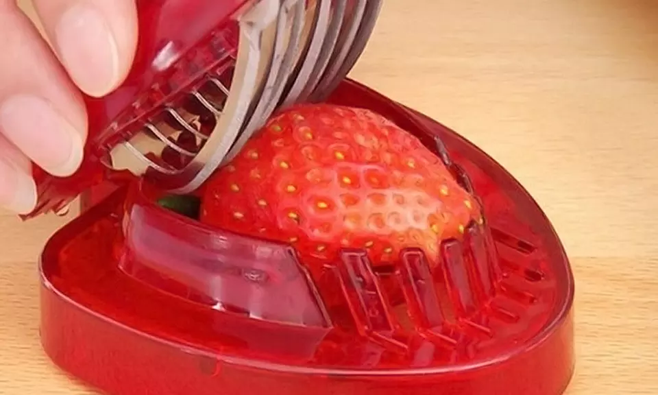 Chef Matic Strawberry Slicer - Primary Image
