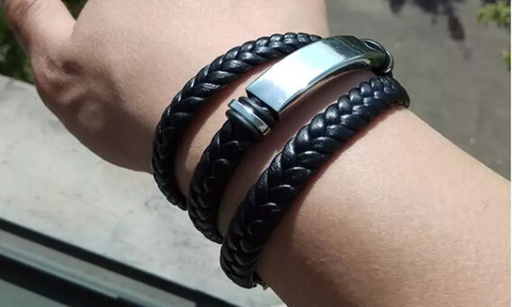 1 ou 2 bracelets multicouches en cuir synthétique effet tressé - Primary Image