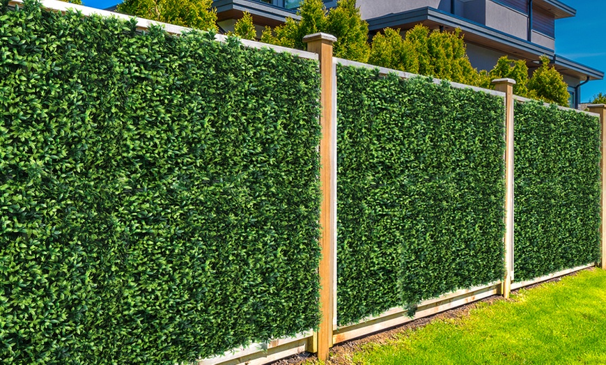 Image 20: Set of 10 Artificial Grass Vertical Garden Wall Mats