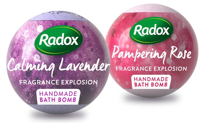 Image 1: 12-Pack of Radox Bath Bomb 100g