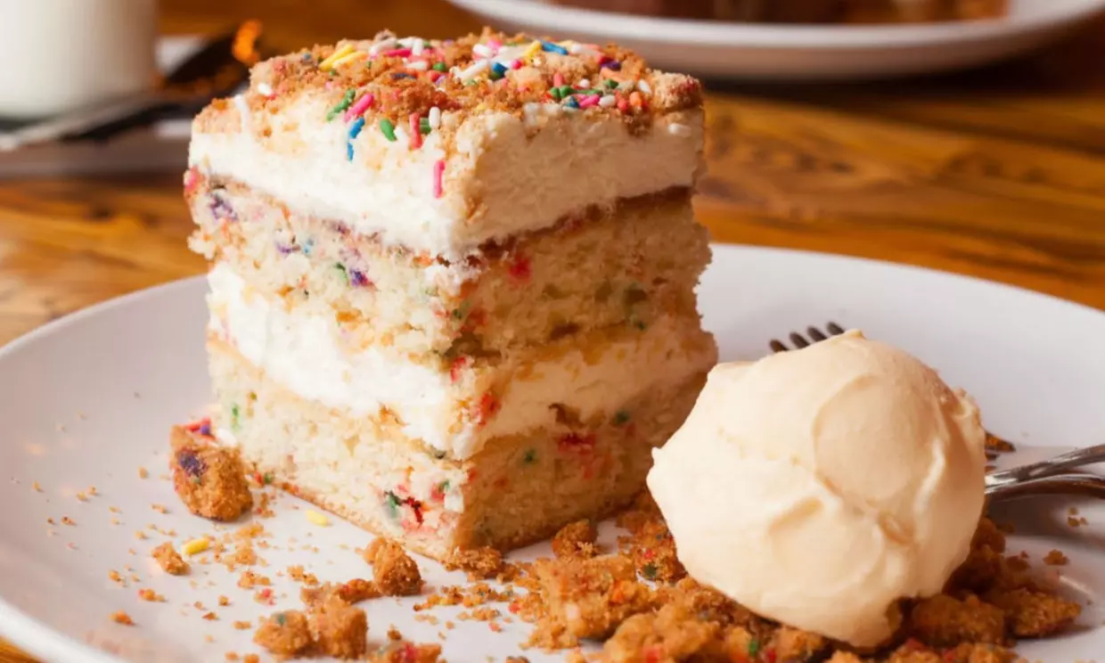 Relish Dining with $50 or $100 Dining Credit