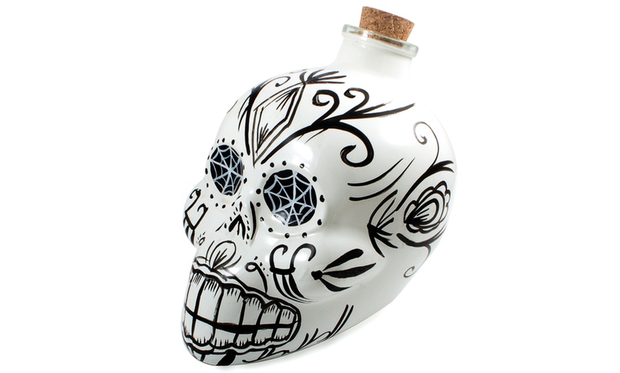 Image 3: Skull-Shape 70cl Tequila Decanter