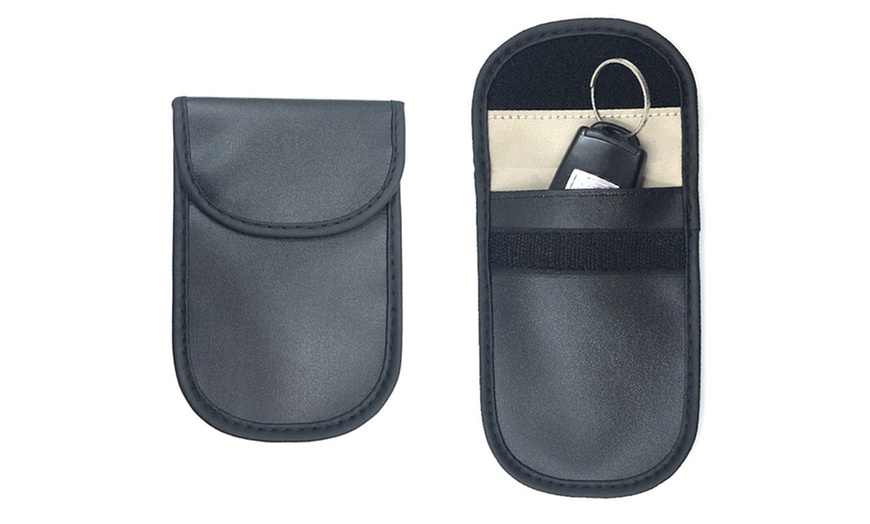 Image 3: Car Key Signal Blocker Pouch