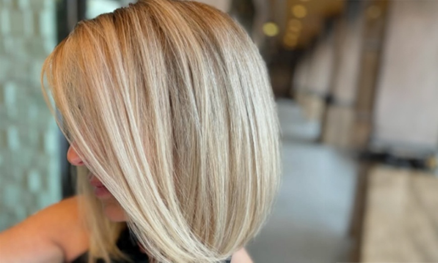 Image 3: Up to 45% Off on Salon - Hair Color / Highlights at Studio Blue