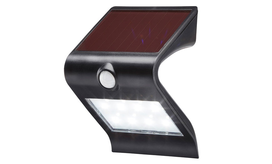 Image 2: Solar Entrance Light