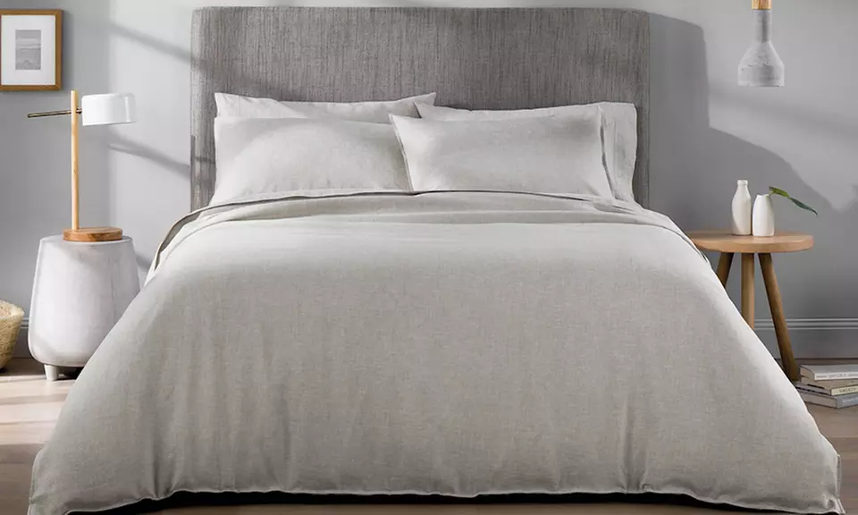 New Season Home 100% French Linen Duvet Cover Set (3-Piece) - Primary Image