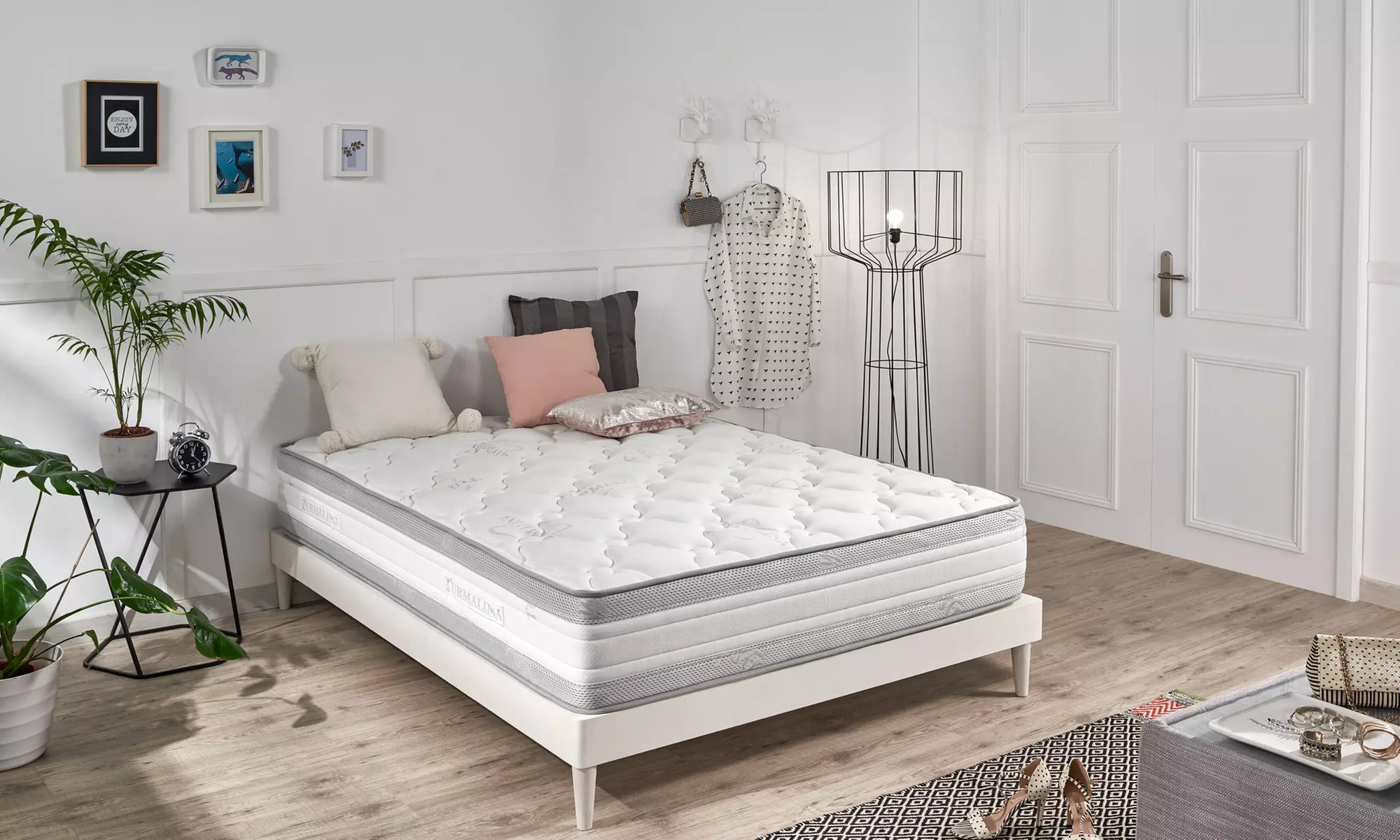 Memory-Schaum-Matratze mit Turmalin-Technologie in der Größe nach Wahl - Primary Image