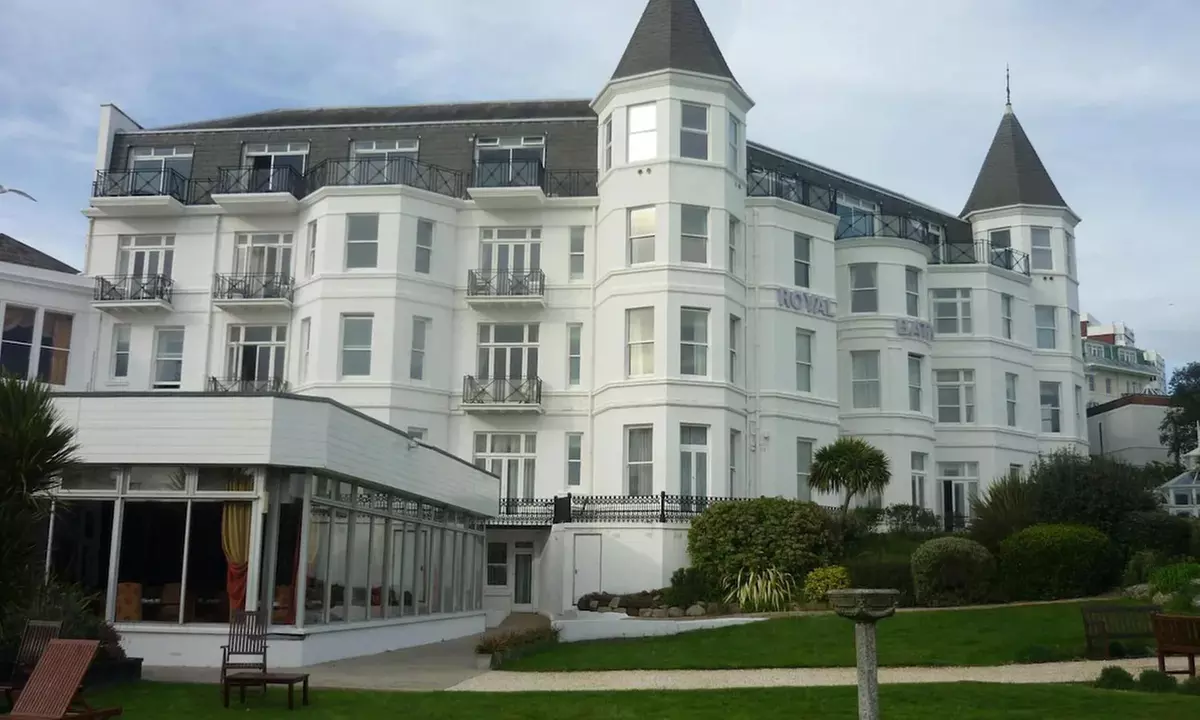 Bournemouth: Standard Double with Breakfast