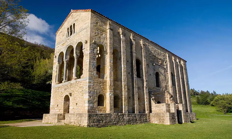 Asturias: 1 o 2 noches con desayuno y circuito termal en hotel 4*