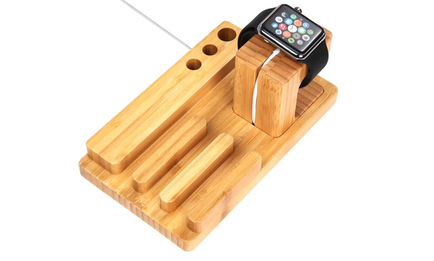 Image 6: Wooden Docking Station