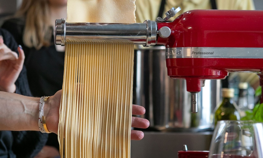 Image 3: 4-stündiger Kochkurs nach Wahl für 1 oder 2 Personen