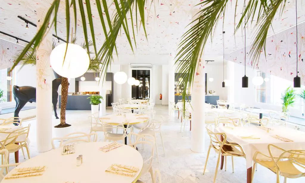 Maastricht: Standard- oder Superior-Doppelzimmer mit Frühstück