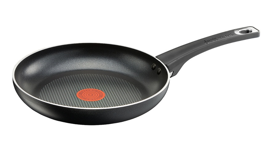 Image 4: Five Tefal Jamie Oliver Pans