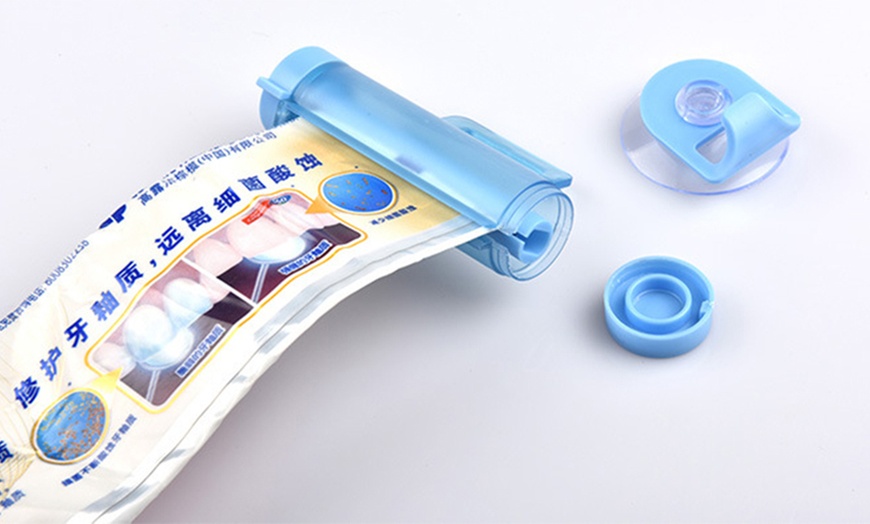 Image 2: Rolling Tube Toothpaste Squeezer