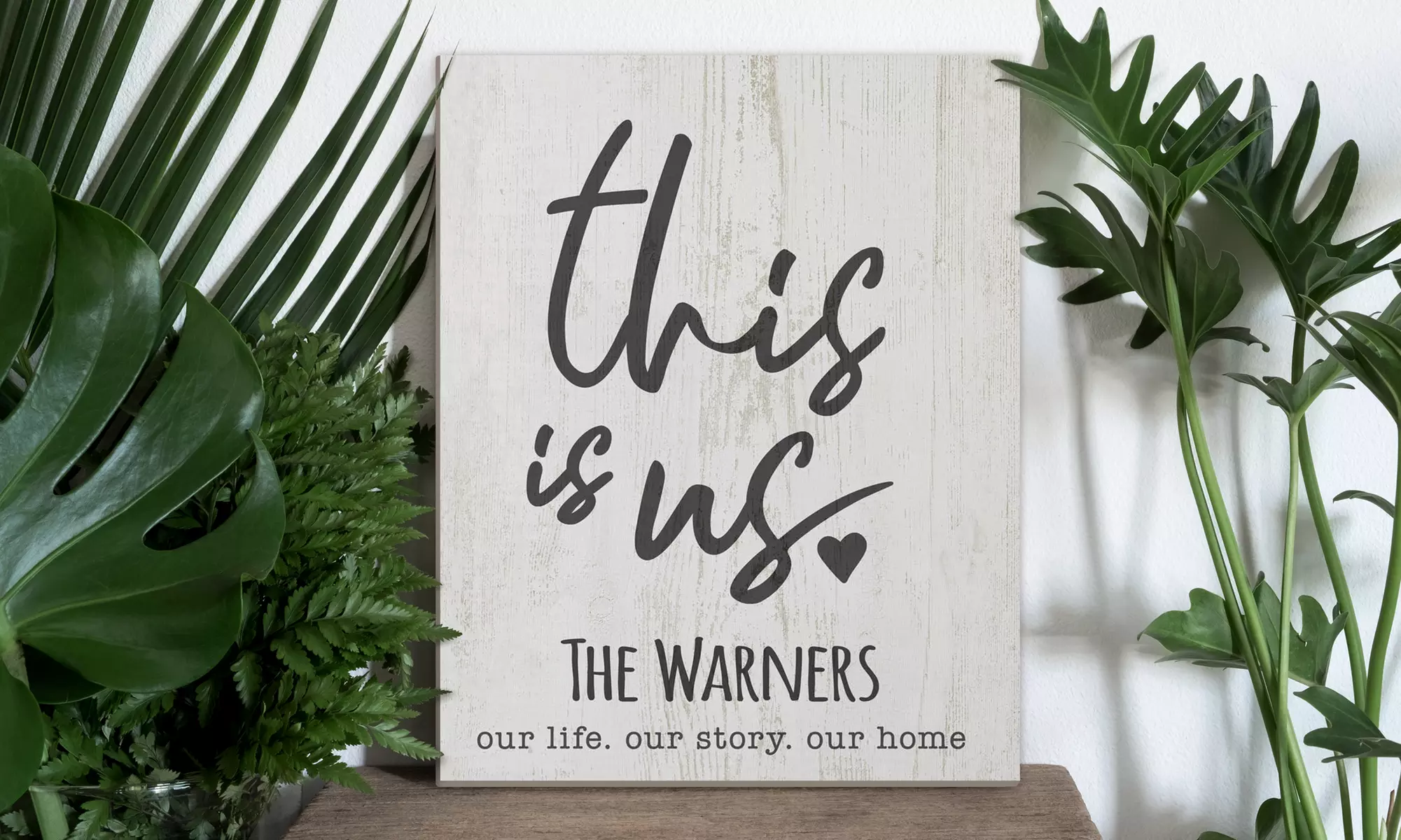 Create Custom Family Wall Signs to Personalize Your Space