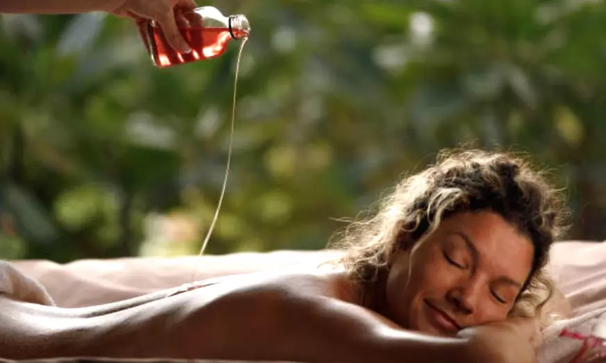 Masaje a elegir en Estética And Salud Chez Inés - Primary Image