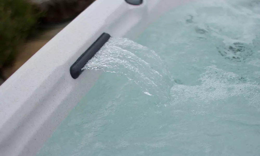 Lifesmart 7-Person 65-Jet Spa - Second Medium