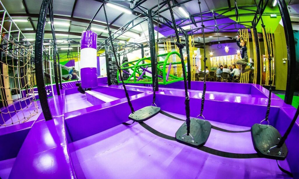 Całodniowe wejście do bawialni dla 1 dziecka z opiekunem