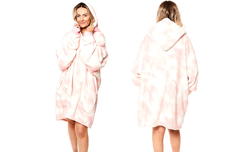 Image 2: Adults Sherpa Zip-Up Oversized Hoodie Blanket