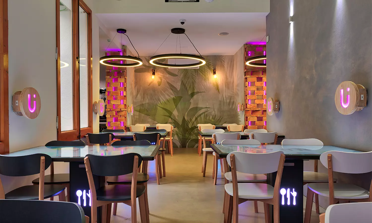 Menú fusión para 2 personas con entrante, principal, postre y bebida