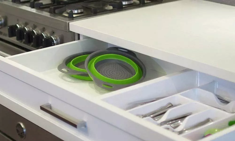 Panier égouttoir pliable