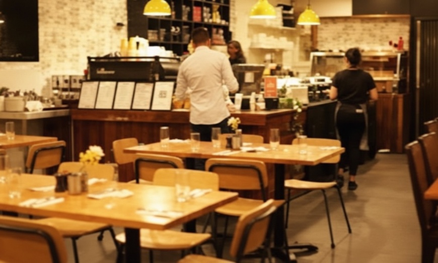 Image 8: Sizzling Sri Lankan Platters, Island Cocktails & Lively Vibes 